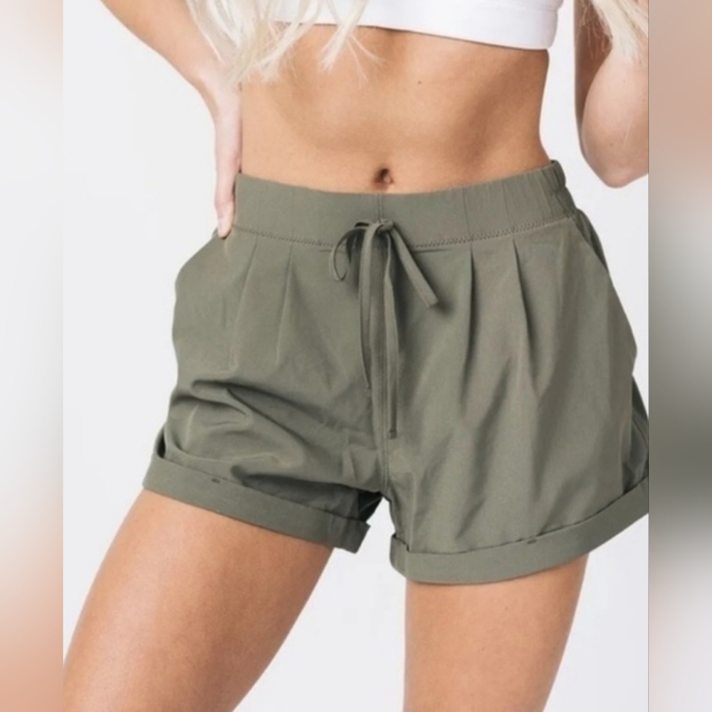ZYIA Olive Summer Women's Shorts